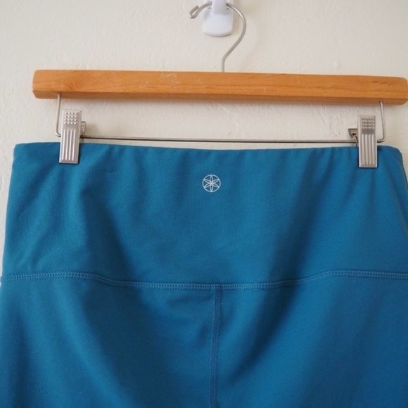 Gaiam Om Cora Teal High Waisted Laser Cut - Picture 7 of 7